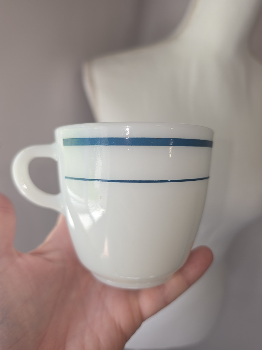 VTG Anchor Hocking Anchorware Milk Glass Set Of 6 #910 Teal Blue Stripe Mugs